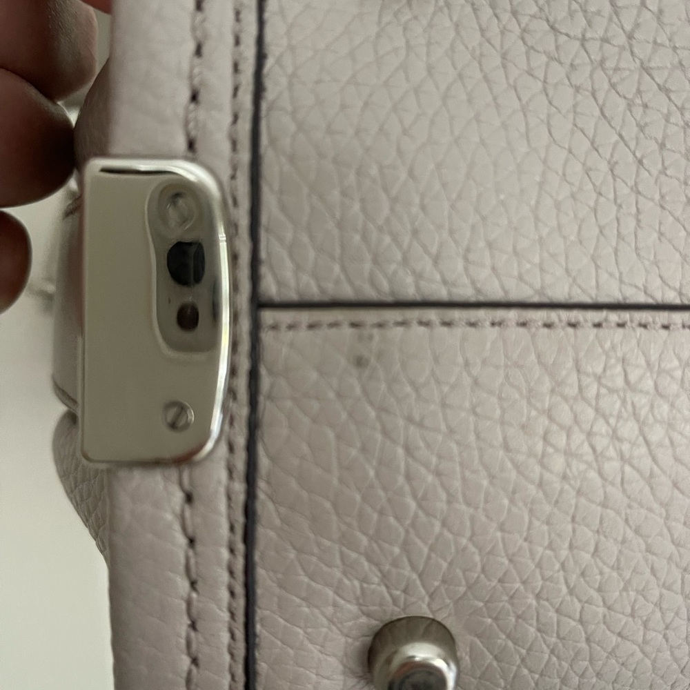 Coach Crossbody - Picture 4 of 12